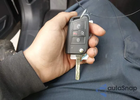 2018 Volkswagen Atlas 3.6L V6 Launch Edition from USA, damaged, VIN 1V2BR2CA8JC502686